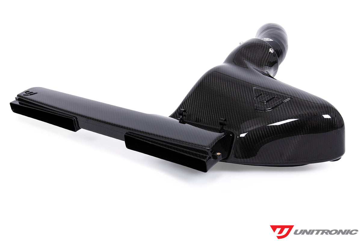 UNITRONIC CARBON FIBER INTAKE SYSTEM WITH AIR DUCT FOR MK8 GTI 2.0TSI EVO4